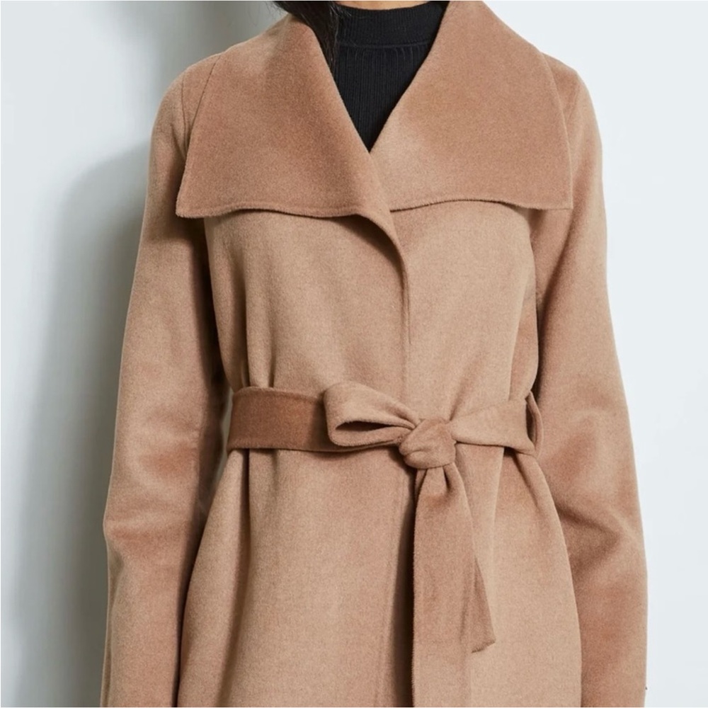 Tahari wool Tan Belted Coat